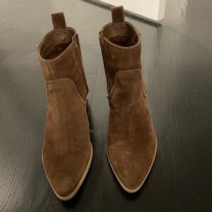 Suede Dolce Vite booties